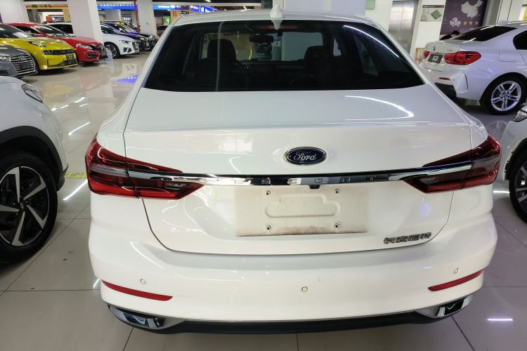 Used Ford Escort 2021 1.5L Automatic Diamond Edition