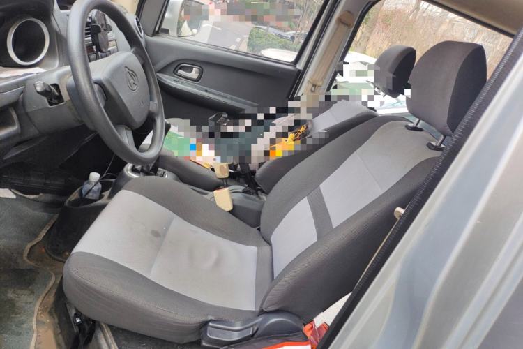 Used CHANGAN KAICHENG Ruixing M60 2020 1.5L Standard Version China VI 6-Seater DAM15KR Left Front Seat