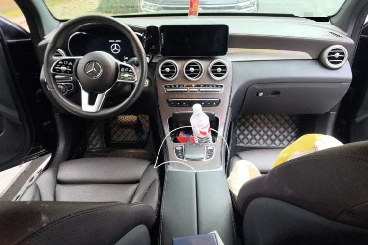 Used Mercedes-Benz GLC 2020 Facelift GLC 300 L 4MATIC Dynamic Edition
