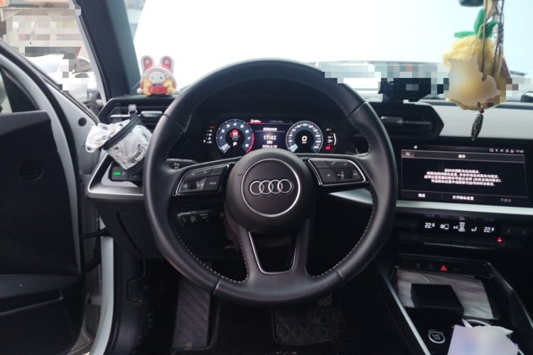 Used Audi A3 2021 Sportback 35 TFSI Fashionable Sports Model Steering Wheel