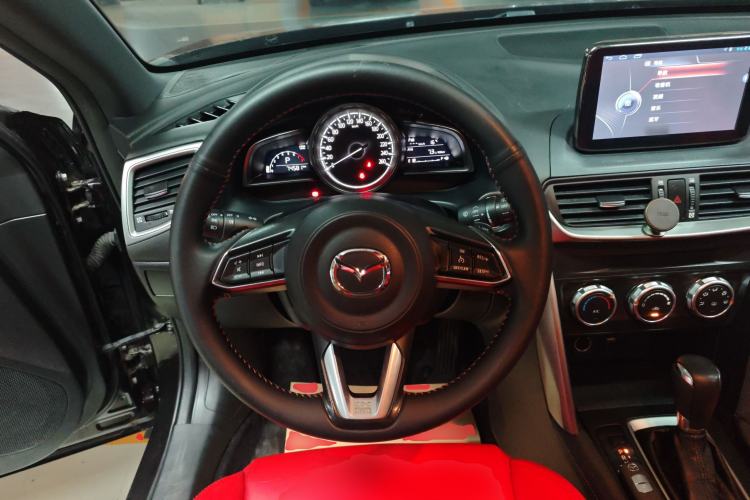 Used Mazda CX-4 2018 2.0L Automatic Two-Wheel Drive Blue Sky Dynamic Version China V Standard