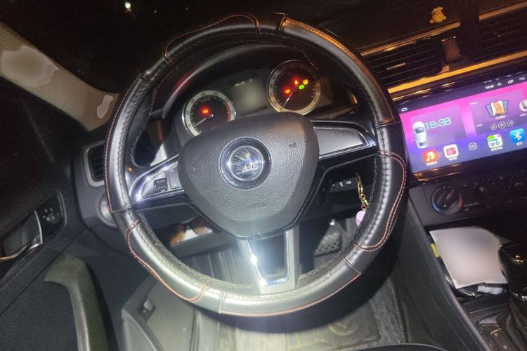 Used Skoda Rapid 2018 1.6L Automatic Comfort Edition