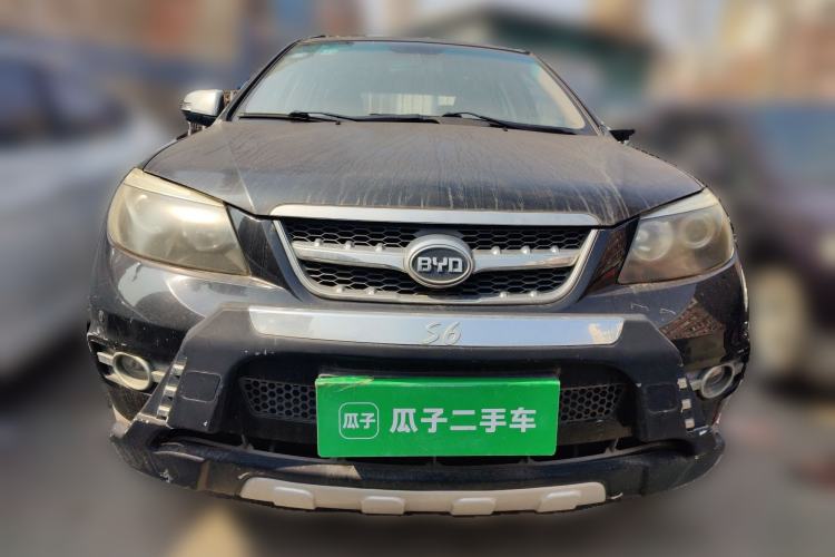 Used BYD S6 2012 2.0L Manual Luxury Version