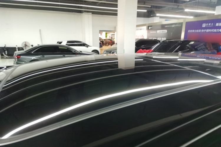 Used Nio ES8 2024 75 kWh Roof