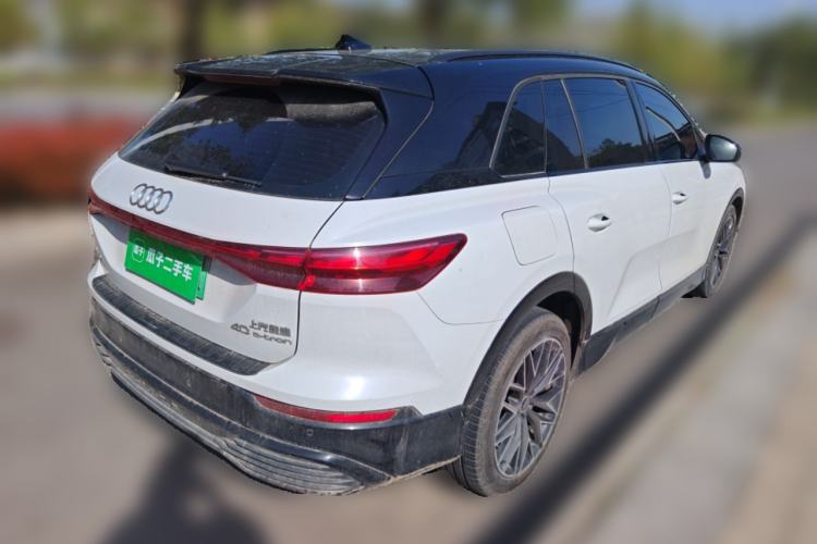 Used Audi Q5 e-tron 2022 40 e-tron Starlight Edition Mech Kit Rear Right 45 Deg