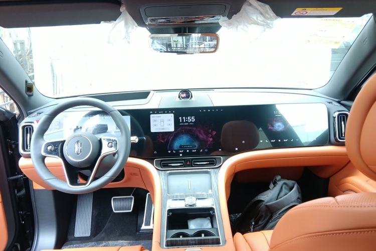 Used Hima AITO M9 2025 Extended-Range Ultra Version 52 kWh 6-Seater Center Console