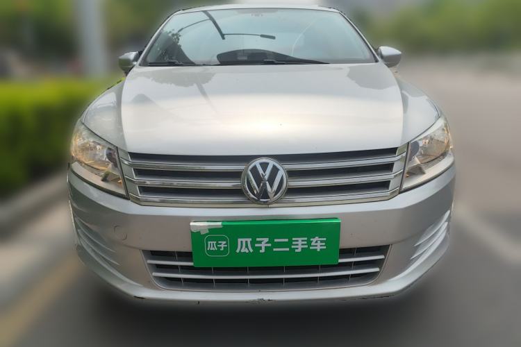 Used Volkswagen Santana 2015 1.6L Manual Fashion Edition
