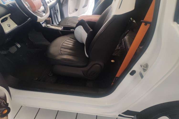 Used Changan Lumin 2023 205km Xiangqin Version
