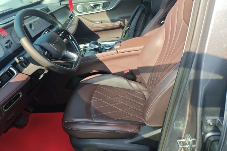 Used Chery Tiggo 8 PRO 2024 Champion Edition 390T Two-Wheel Drive Aoshi Version 7 Seats
