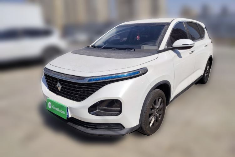 Used Baojun RM-5 2019 1.5L Manual Elite Edition with 24-hour Online Service 5 Seats