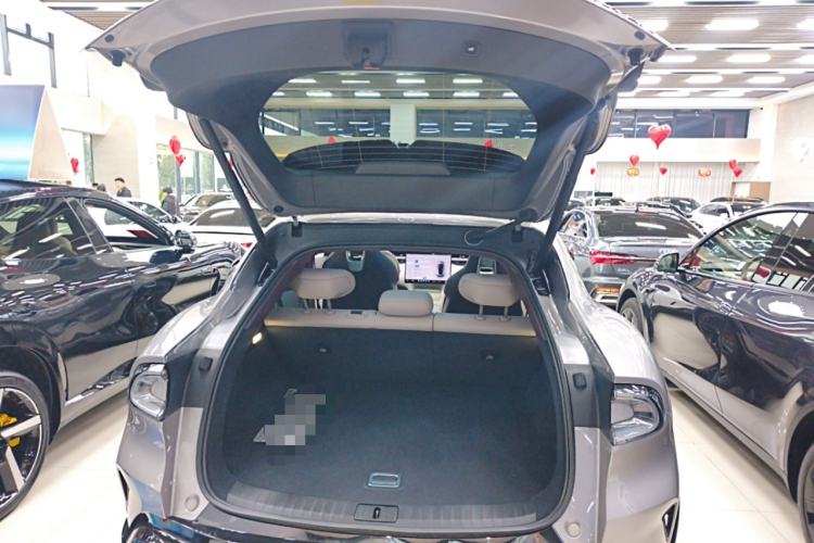 Used Xiaomi Auto YU7 2025 Ultra-Long Range High-Performance All-Wheel-Drive Max Edition
