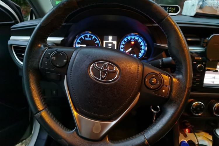 Used Toyota Levin 2014 1.8 GS CVT Elite Edition Steering Wheel