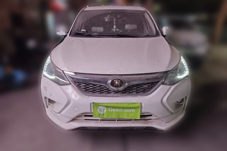 Used BYD Song 2017 Gaishe Upgrade Edition 1.5TID Automatic Elite Model Front