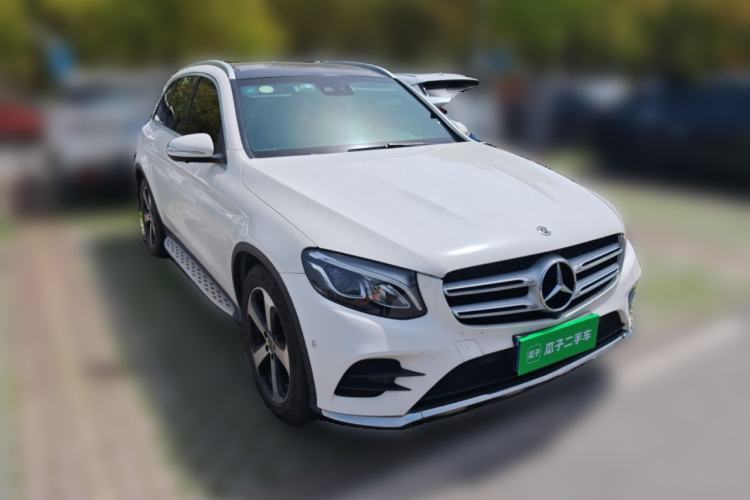 Used Mercedes-Benz GLC 2018 GLC 260 4MATIC Luxury Model
