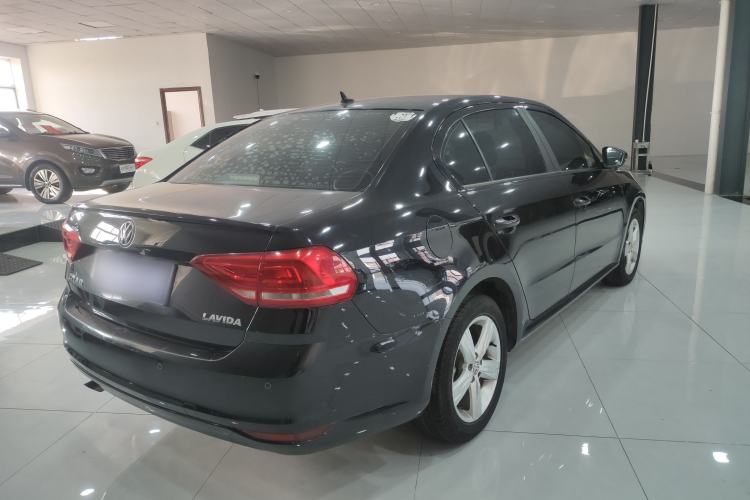 Used Volkswagen Lavida 2017 1.6L Automatic Fashion Edition