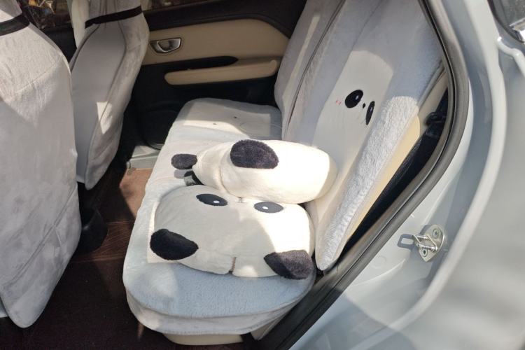 Used Wuling Bingo PLUS 2024 330 km Range Five-Seater Version
