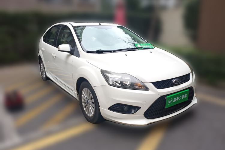 Used Ford Focus 2013 Hatchback Classic 1.8L Automatic Fashion Edition