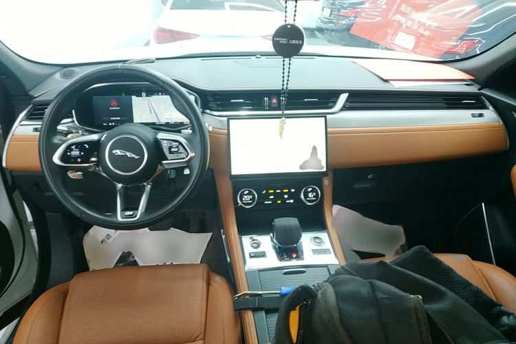 Used Jaguar F-PACE 2021 250 PS R-Dynamic S