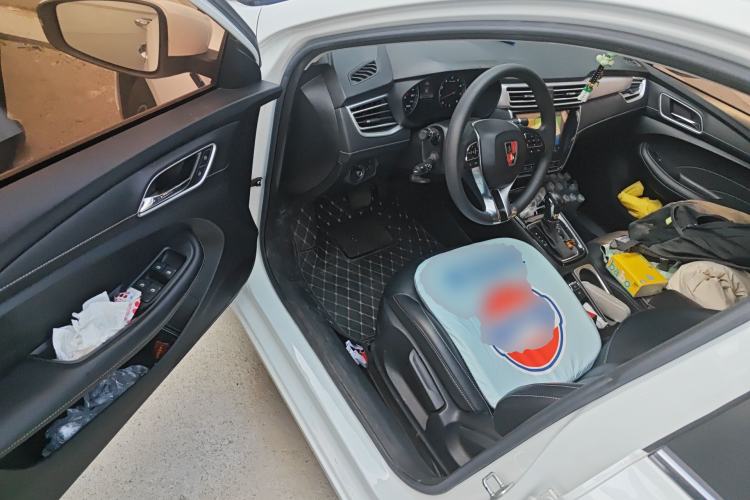 Used Roewe i5 2019 1.5L Automatic 4G Connected Langhao Edition Driver Seat