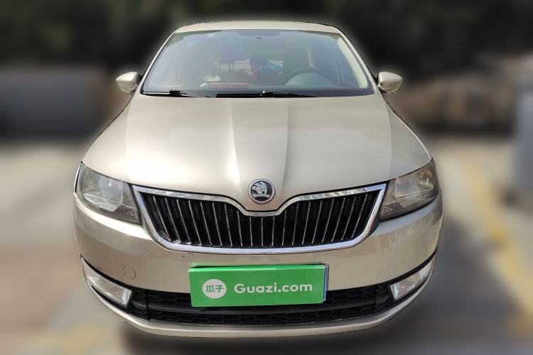 Used Skoda Rapid 2013 1.6L Automatic Smart Selection Model