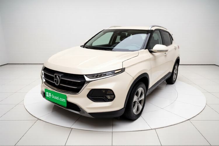 Used Baojun 510 2017 1.5L Manual Fashion Model