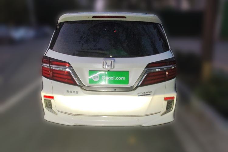 Used Honda Elysion 2019 2.0L Hybrid Luxury Edition

