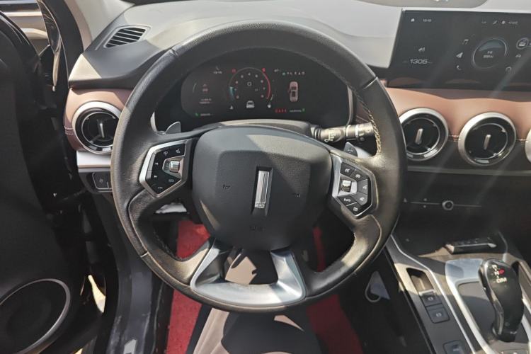 Used Wey VV6 2020 2.0T Two-Wheel Drive Smart Enjoyment+
