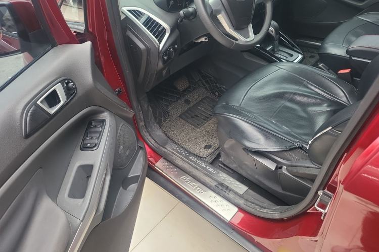 Used Ford EcoSport 2013 1.5L Automatic Fashion Model Left Front Seat