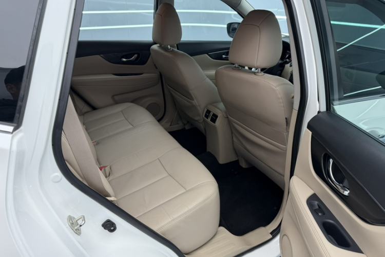 Used Nissan X-Trail 2017 2.0L CVT Comfort Edition 2WD