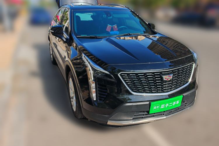 Used Cadillac XT4 2022 28T Two-Wheel-Drive Luxury Version
