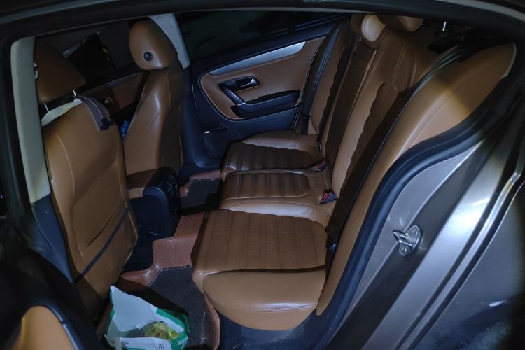 Used Volkswagen FAW-Volkswagen CC 2012 1.8TSI Luxury Model Left Rear Seat