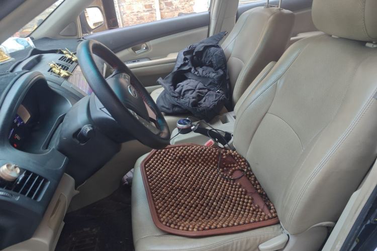 Used BYD S6 2011 2.4L Automatic Luxury Edition