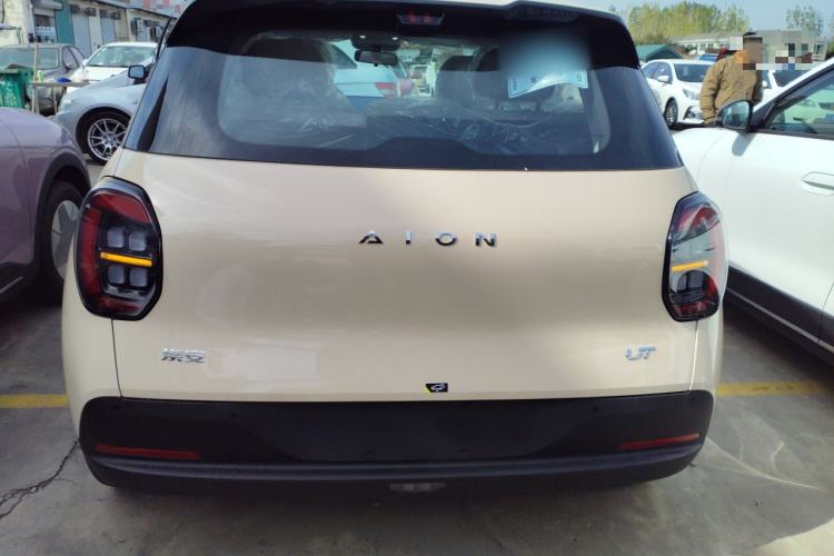 Used AION UT 2025 330 Starlight Edition
