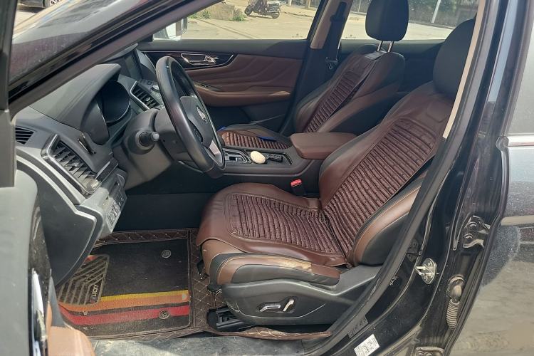 Used Dongfeng Aeolus AX7 2018 Classic 1.6T Automatic Luxury Model
