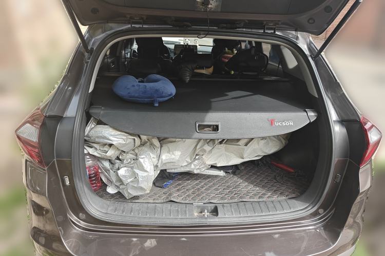 Used Hyundai Tucson 2019 280TGDi Dual-Clutch Two-Wheel Drive Fashion Edition China V Standard Trunk