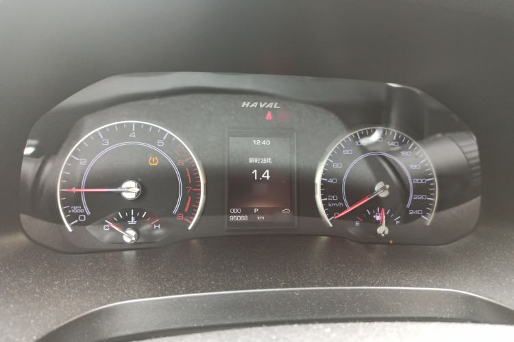 Used Haval H2s 2017 Red-Label 1.5T Dual-Clutch Elite Model