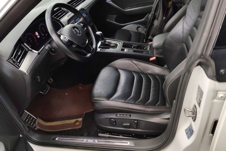 Used Volkswagen FAW-Volkswagen CC 2020 330TSI Glamour Edition China VI Standard
