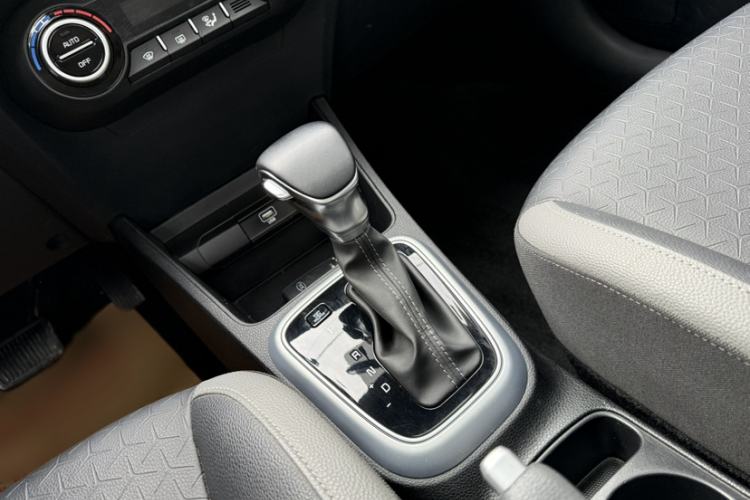 Used Kia kx1 Stonic 2019 1.4L Automatic Fun Edition China V Standard
