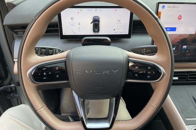 Used Chery Tiggo 8 L 2024 2.0T Two-Wheel Drive Prestige Version 5 Seats
