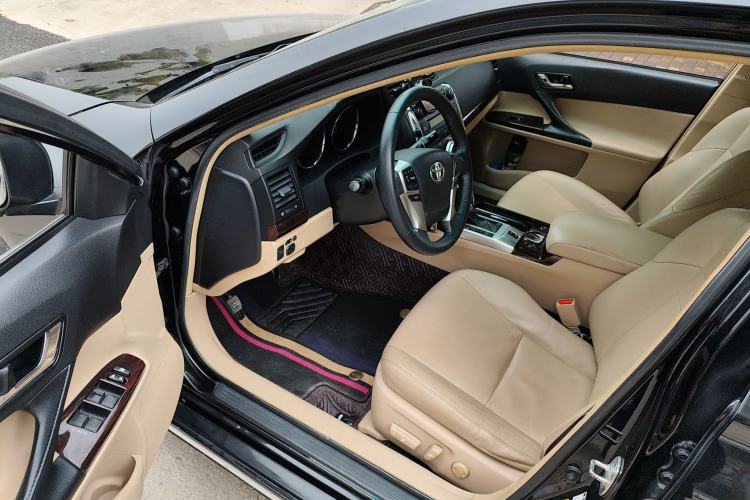 Used Toyota Reiz 2013 2.5S Elite Edition Driver Seat