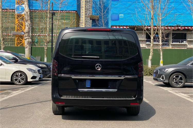 Used Mercedes-Benz Vito 2023 2.0T Elite Version 7 Seats
