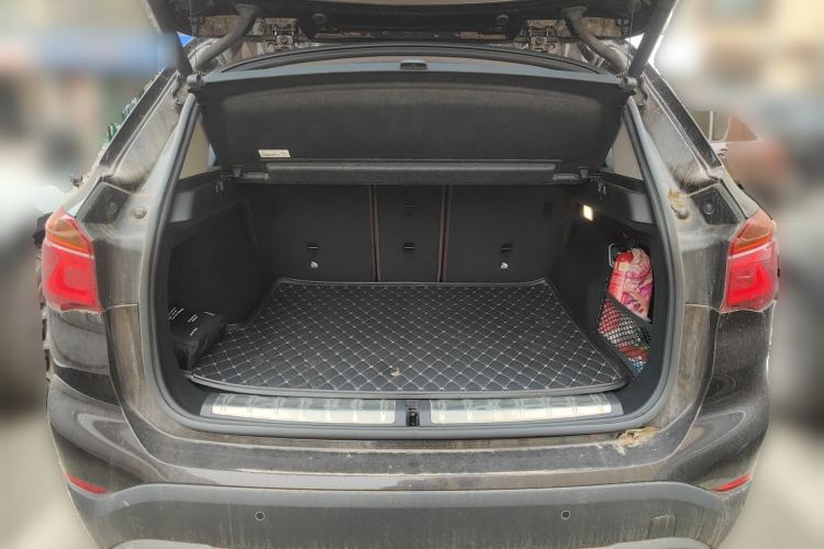 Used BMW X1 2016 sDrive20Li Luxury Model Trunk