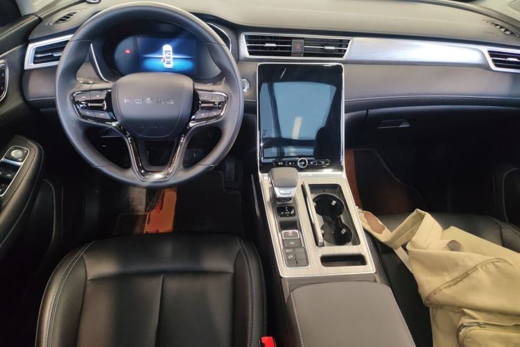 Used Roewe RX5 2023 PLUS 330TGI Automatic Trendsetting Smart Edition