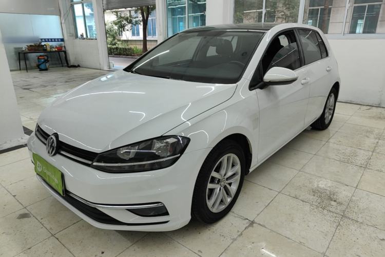 Used Volkswagen Golf 2018 230TSI Automatic Comfort Model Guazi used car, China used car export, Used car for sale, Used cars, Cheapest cars for sale