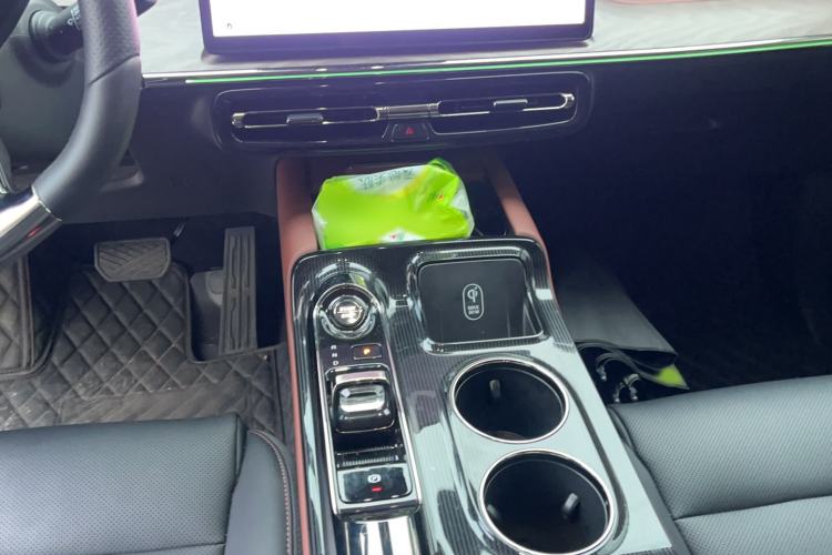 Used GAC Trumpchi E8 New Energy 2024 150km Dragon Roar Starry Night+