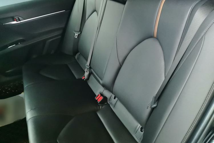 Used Toyota Camry 2023 2.0G Luxury Edition