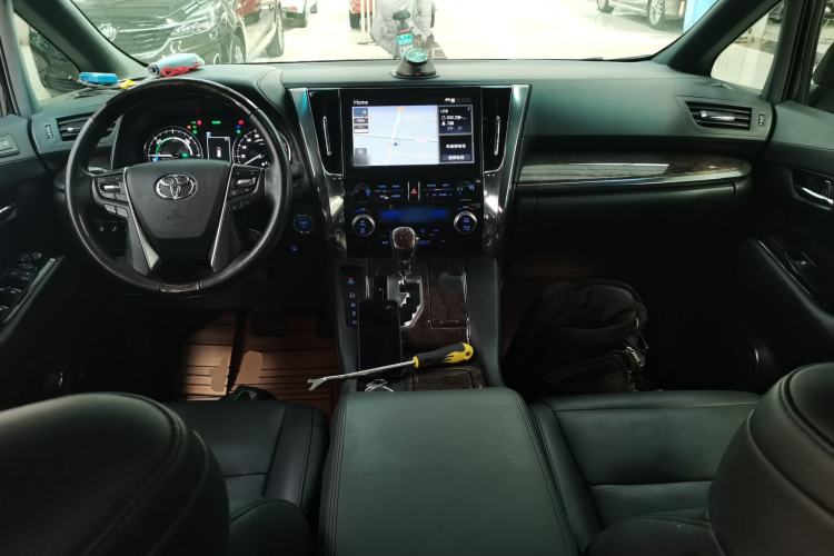 Used Toyota Vellfire 2020 Dual-Engine 2.5L HV Prestige Edition Center Console