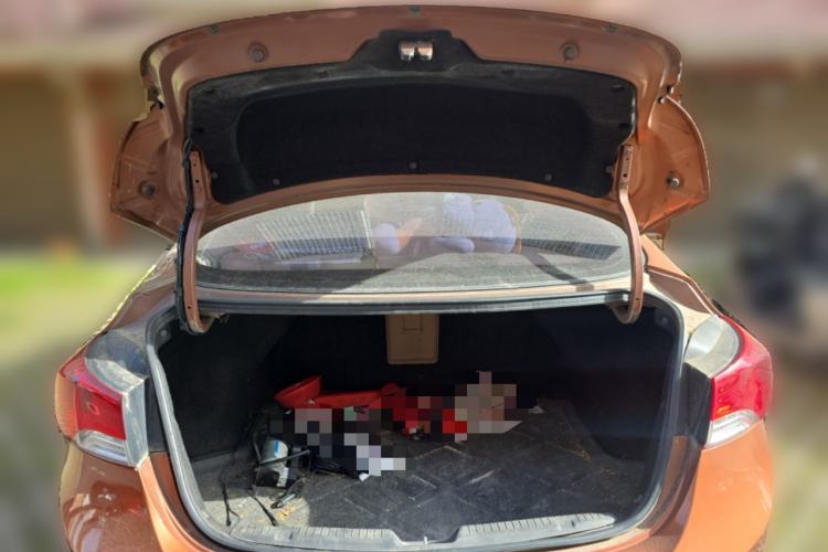 Used Hyundai Elantra (5th Generation / Langdong) 2012 1.6L Automatic Prestige Model Trunk