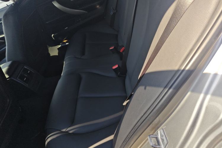 Used BMW 3 Series 2016 320Li Fashion Model
