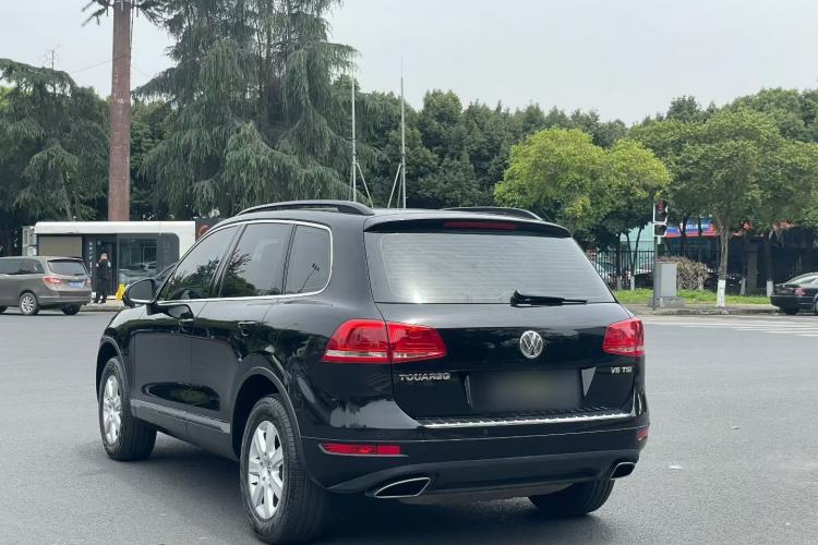 Used Volkswagen Touareg 2014 3.0 TSI New Edition
